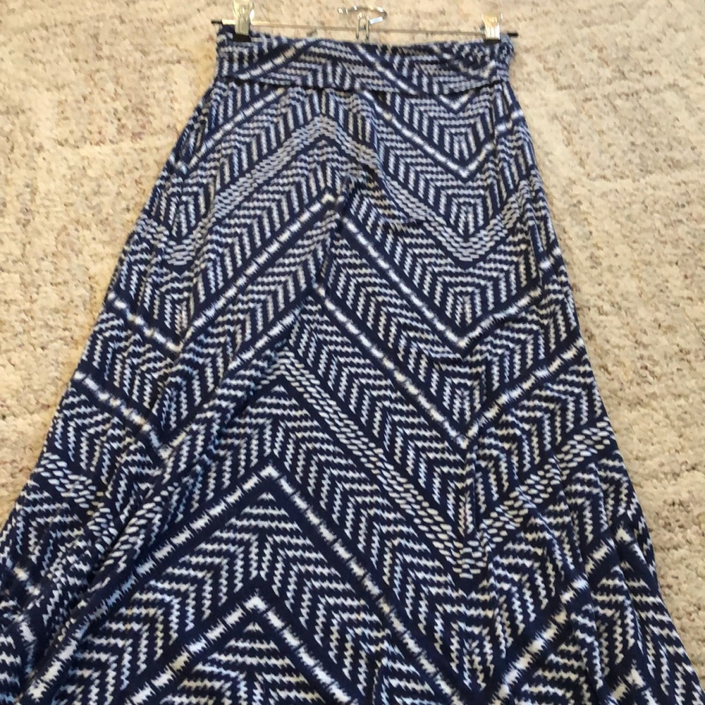 Loveappella size Petite small maxi skirt